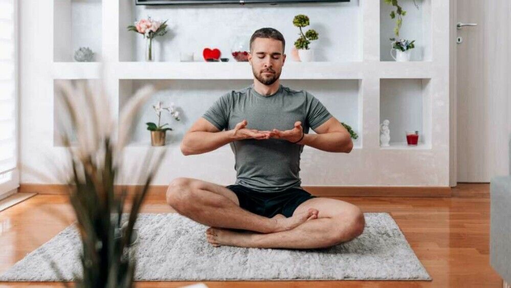 Best Meditation Techniques For Beginners - Breath Awareness Meditation